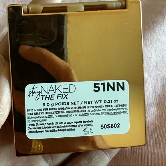 51NN - Urban Decay Stay Naked The Fix Powder Foundation - Picture 2 of 5